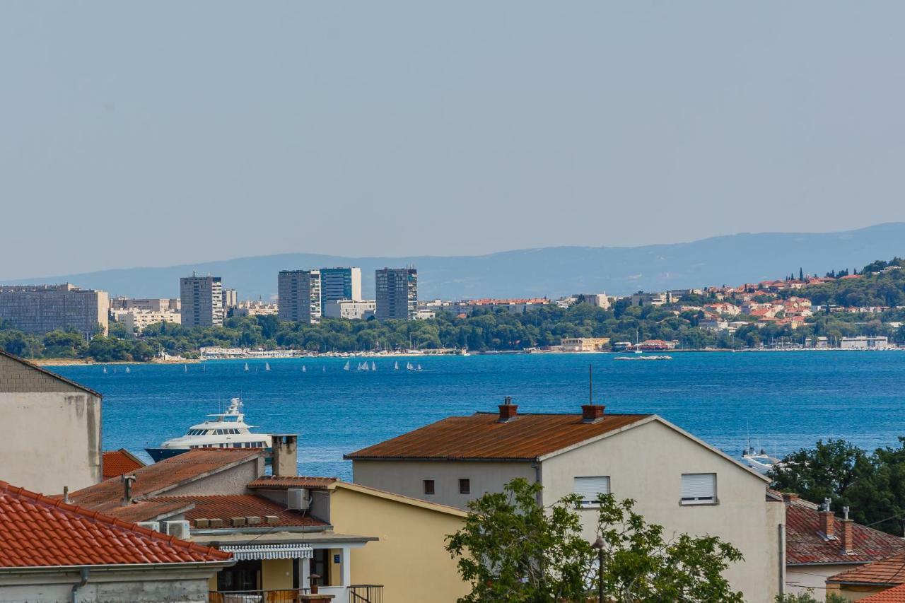 Apartman Lucija Kastela Luaran gambar